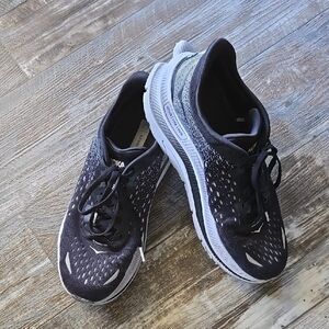 Hoka Kawana Women's Black Running Shoes